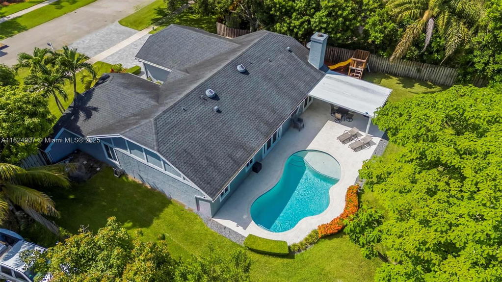 Real estate property located at 15904 Wind Cir, Broward, New River Estates Sec 2, Sunrise, FL
