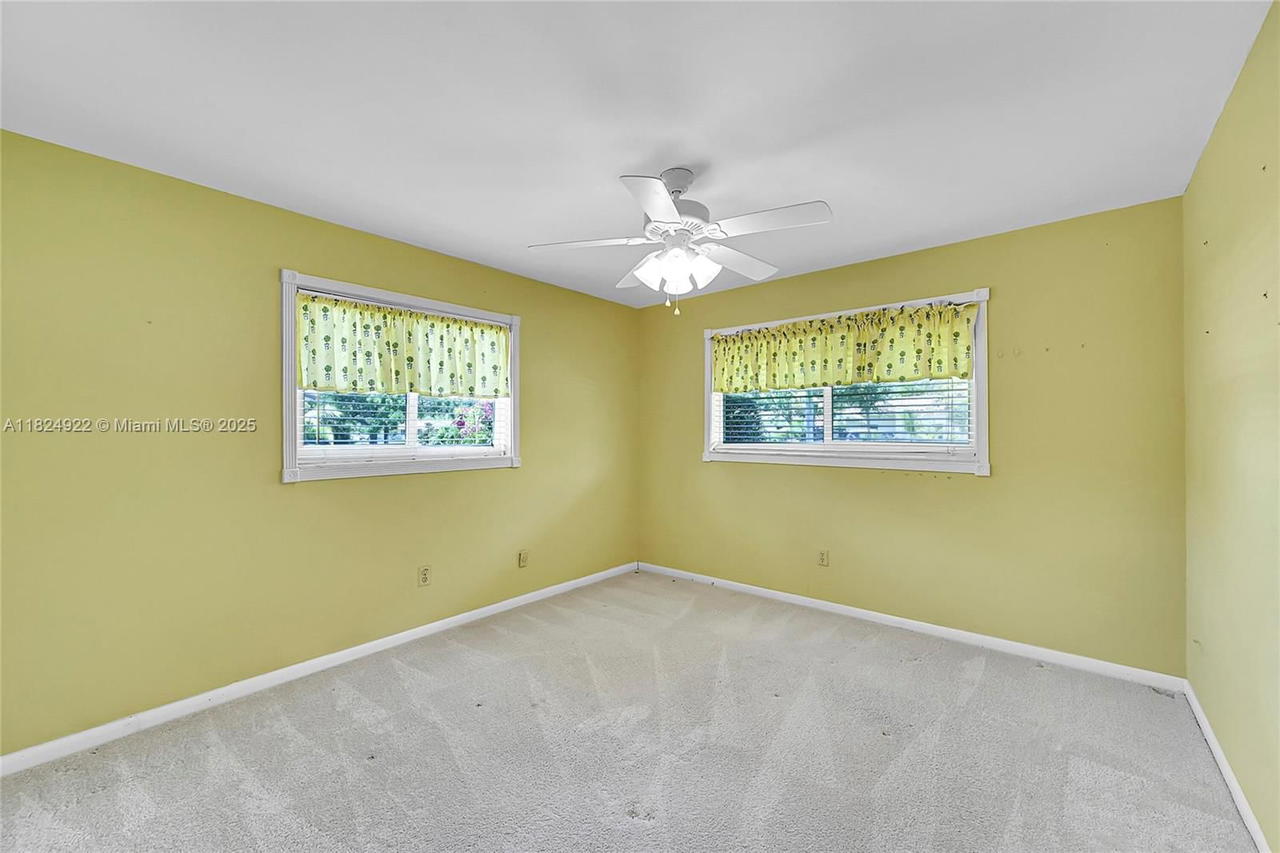 Real estate property located at 8301 37th St, Broward, Coral Springs Ii, Coral Springs, FL