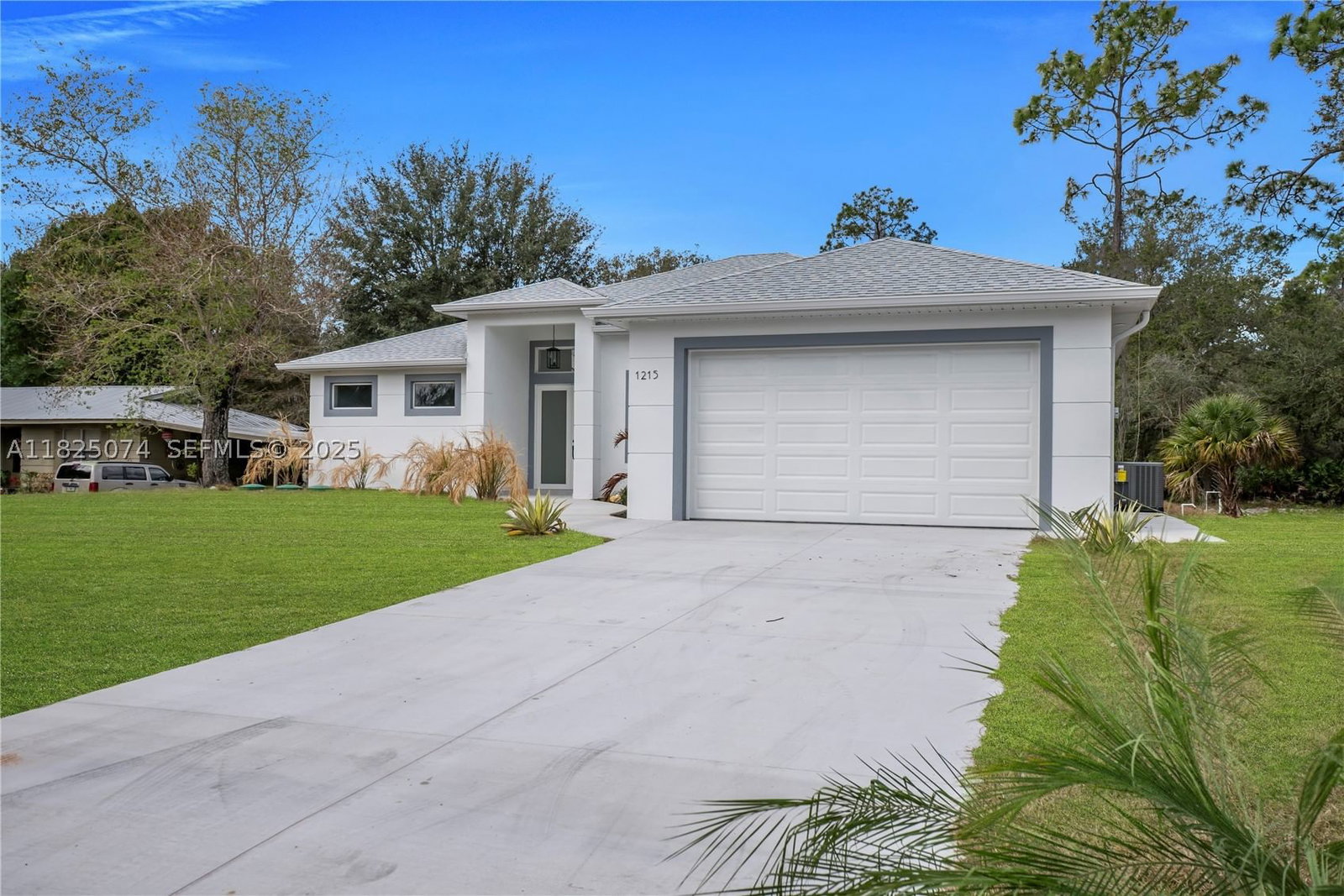 Real estate property located at 1215 Fitch Ave, Lee, Leehigh Acres, Lehigh Acres, FL