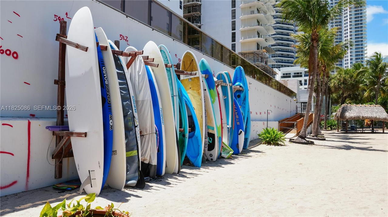 Real estate property located at 6039 Collins Ave #923, Miami-dade, Maison Grande Condo, Miami Beach, FL