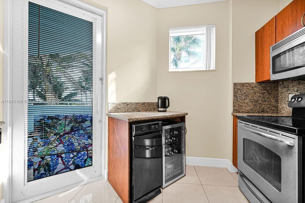Real estate property located at 9201 Collins Ave #225, Miami-dade, The Waverly At Surfside B, Surfside, FL