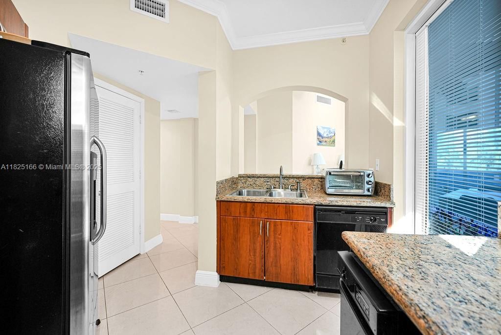 Real estate property located at 9201 Collins Ave #225, Miami-dade, The Waverly At Surfside B, Surfside, FL