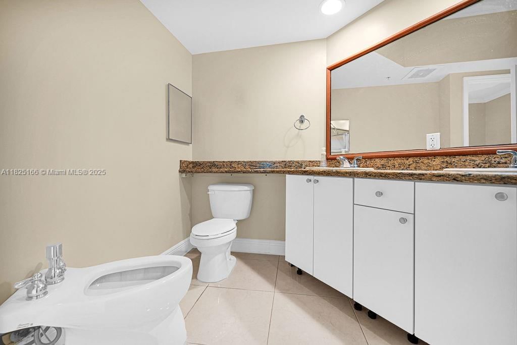 Real estate property located at 9201 Collins Ave #225, Miami-dade, The Waverly At Surfside B, Surfside, FL