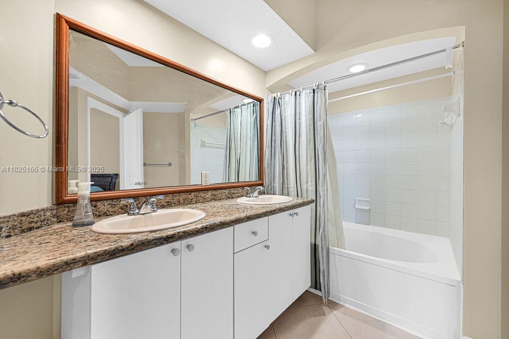 Real estate property located at 9201 Collins Ave #225, Miami-dade, The Waverly At Surfside B, Surfside, FL