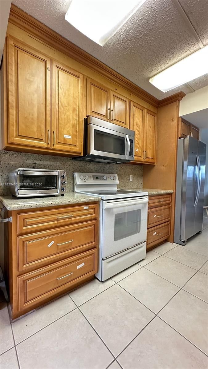Real estate property located at 12950 13th St #301D, Broward, Hawthorne At Century Villa, Pembroke Pines, FL