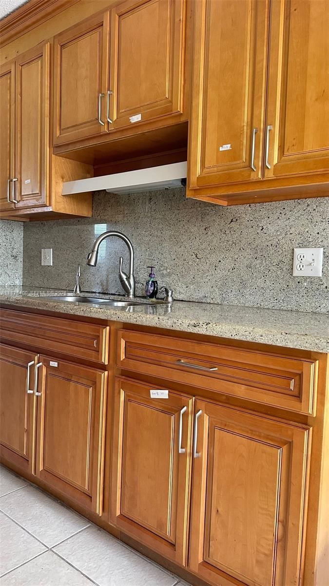 Real estate property located at 12950 13th St #301D, Broward, Hawthorne At Century Villa, Pembroke Pines, FL