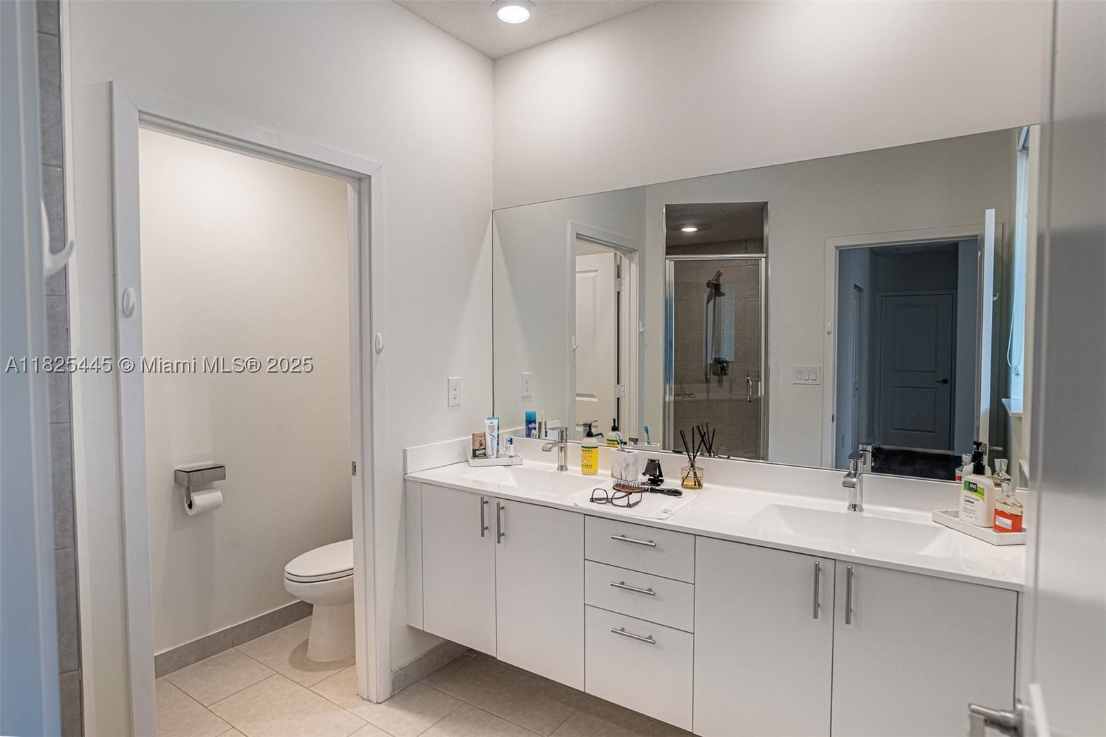 Real estate property located at 4269 83rd Path, Miami-dade, Downtown Doral South Phas, Doral, FL