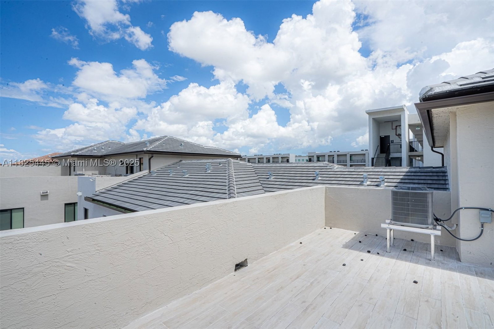 Real estate property located at 4269 83rd Path, Miami-dade, Downtown Doral South Phas, Doral, FL