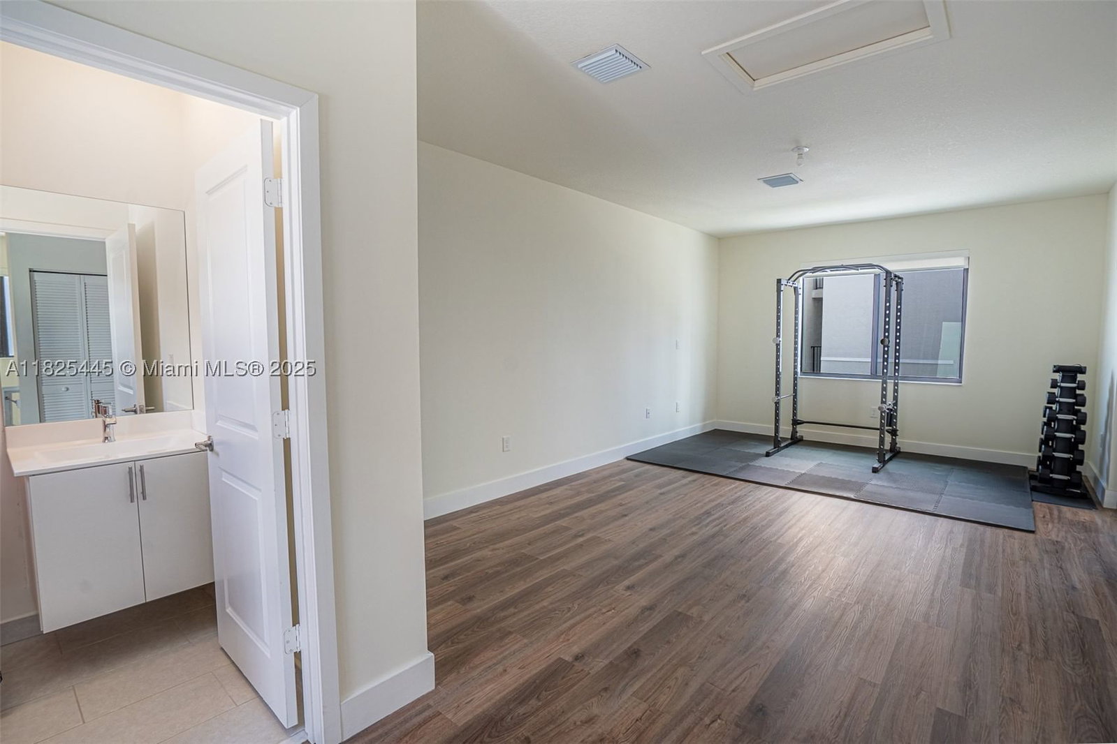 Real estate property located at 4269 83rd Path, Miami-dade, Downtown Doral South Phas, Doral, FL