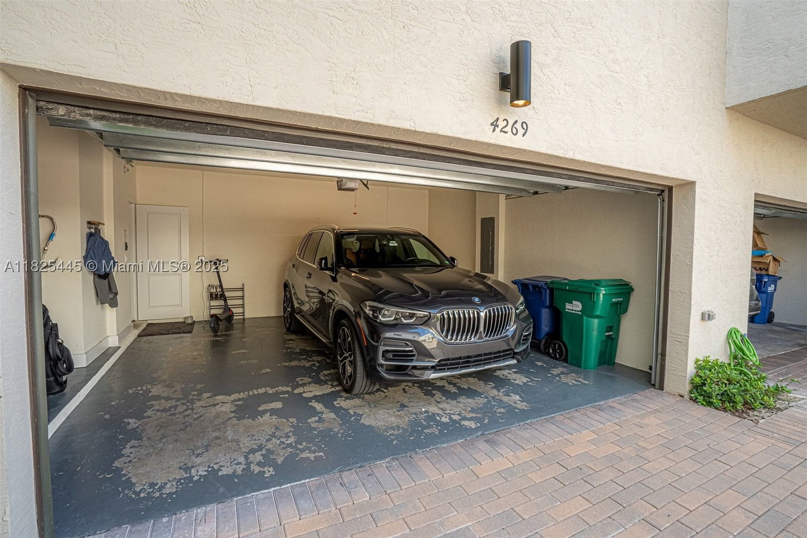 Real estate property located at 4269 83rd Path, Miami-dade, Downtown Doral South Phas, Doral, FL