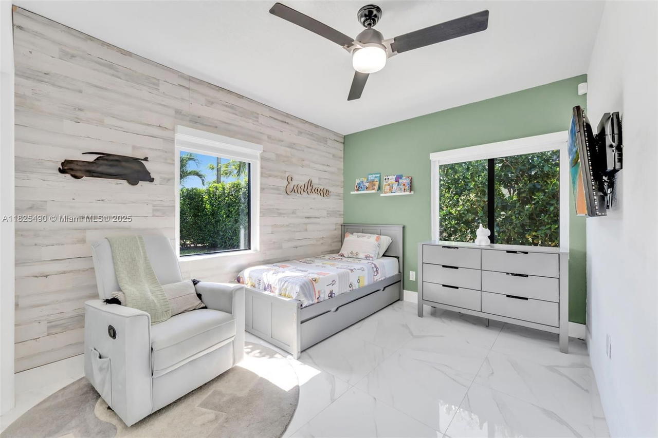 Real estate property located at 18440 20th Ct, Miami-dade, Sun Ray Homes Greynolds P, North Miami Beach, FL