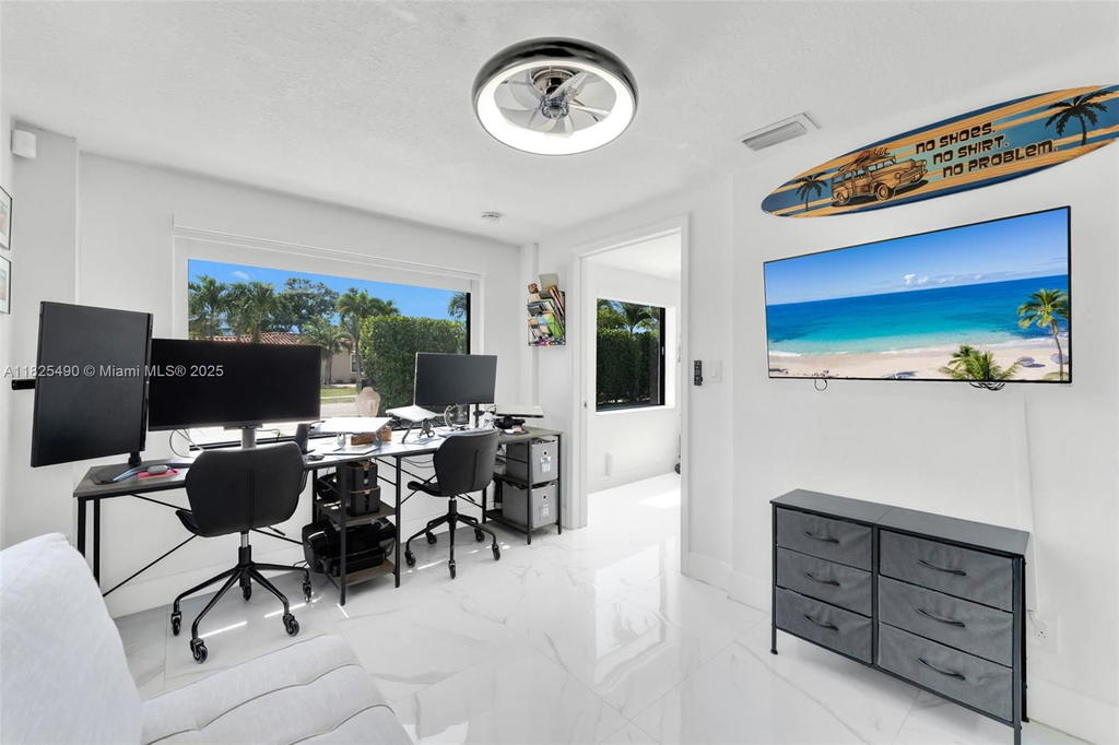Real estate property located at 18440 20th Ct, Miami-dade, Sun Ray Homes Greynolds P, North Miami Beach, FL