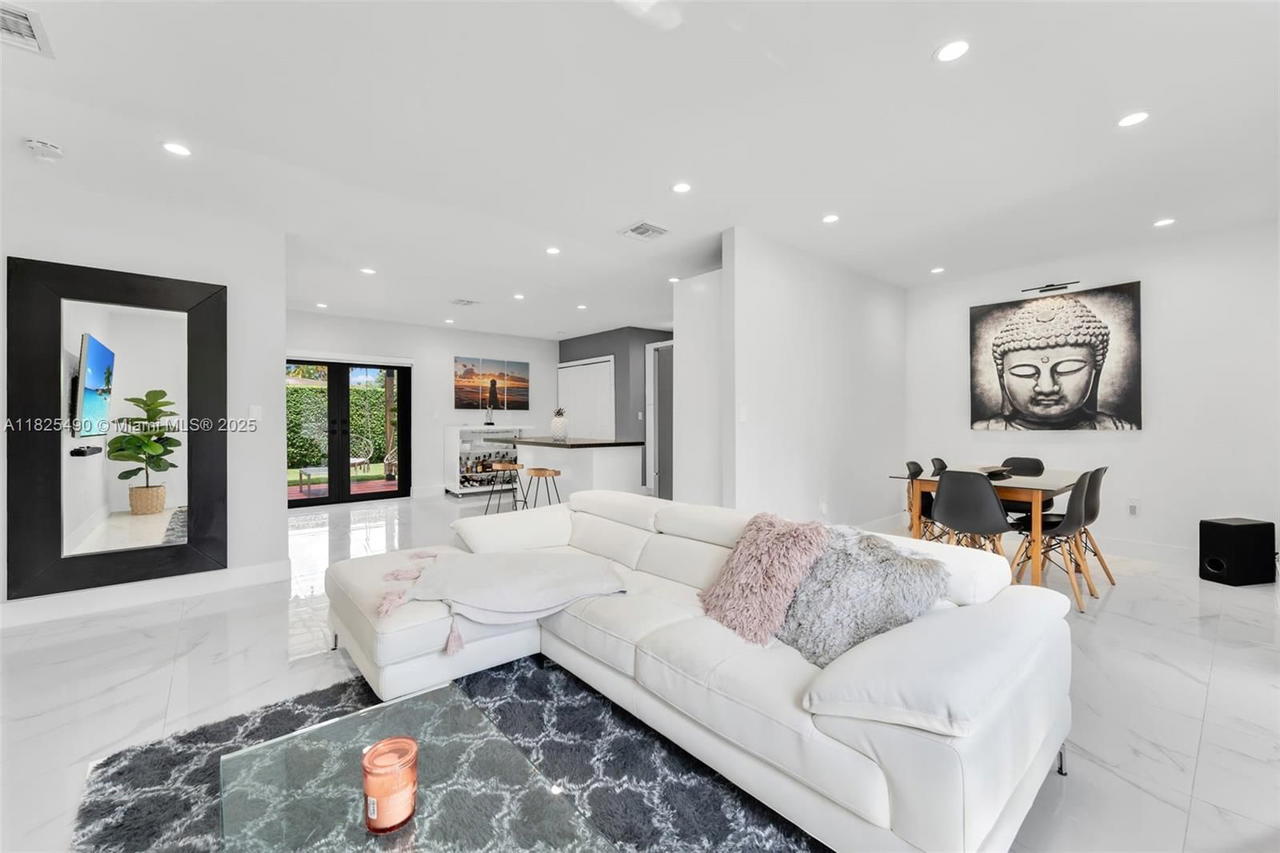 Real estate property located at 18440 20th Ct, Miami-dade, Sun Ray Homes Greynolds P, North Miami Beach, FL