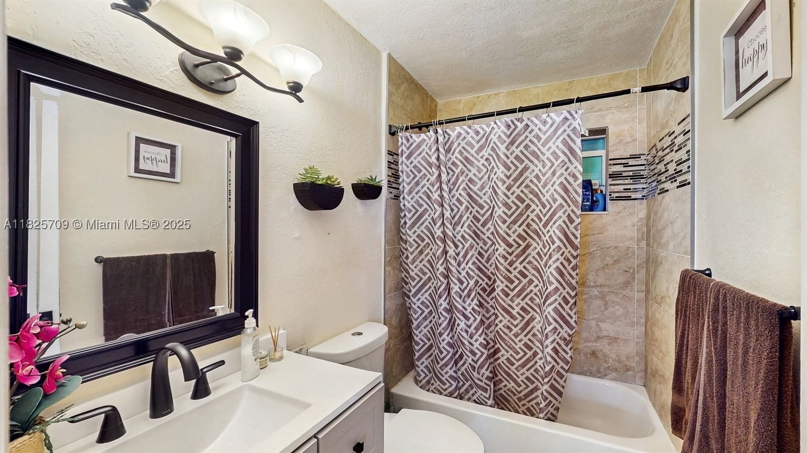 Real estate property located at 5637 40th St, Broward, Sunland Park Section 2, West Park, FL