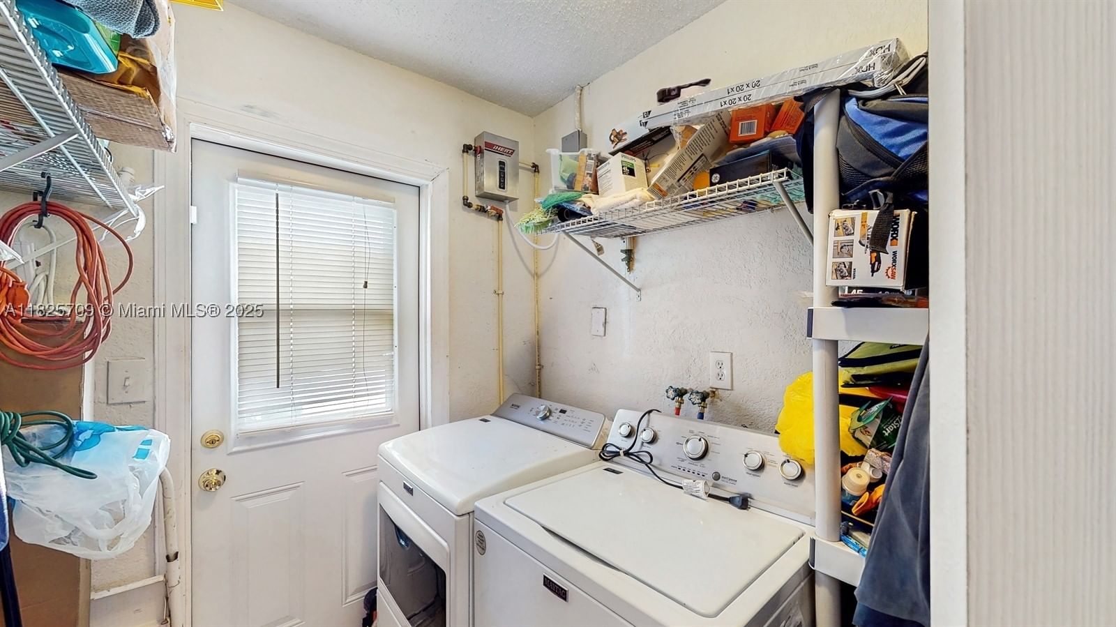 Real estate property located at 5637 40th St, Broward, Sunland Park Section 2, West Park, FL