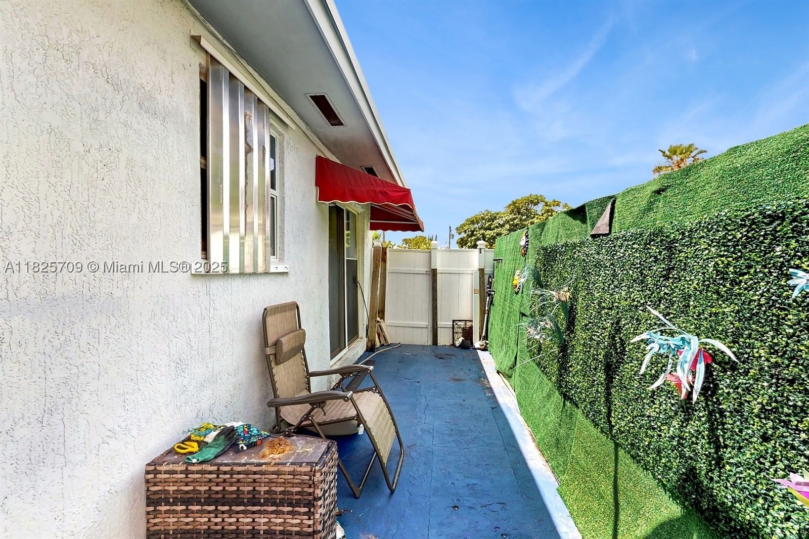 Real estate property located at 5637 40th St, Broward, Sunland Park Section 2, West Park, FL