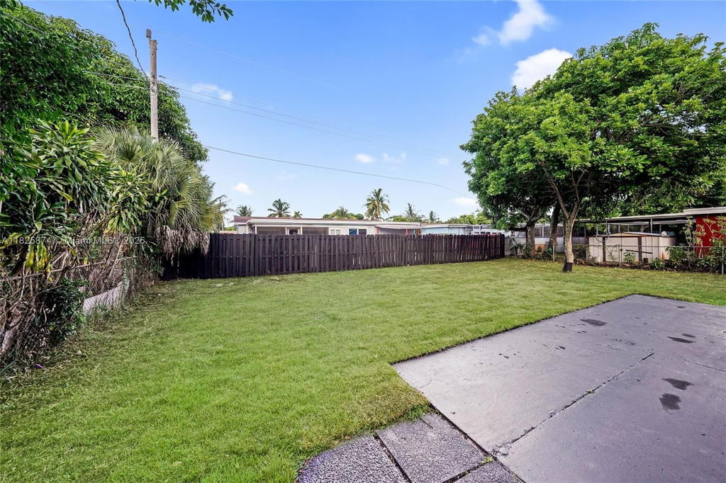 Real estate property located at 4290 38th Ave, Broward, Oriole Estates Sec 5, Lauderdale Lakes, FL
