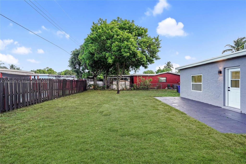 Real estate property located at 4290 38th Ave, Broward, Oriole Estates Sec 5, Lauderdale Lakes, FL