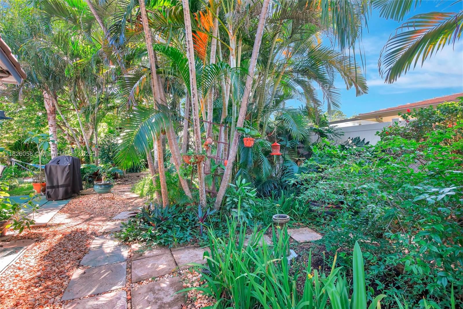 Real estate property located at 861 Oleander Dr, Broward, Plantation Gardens 3rd Se, Plantation, FL