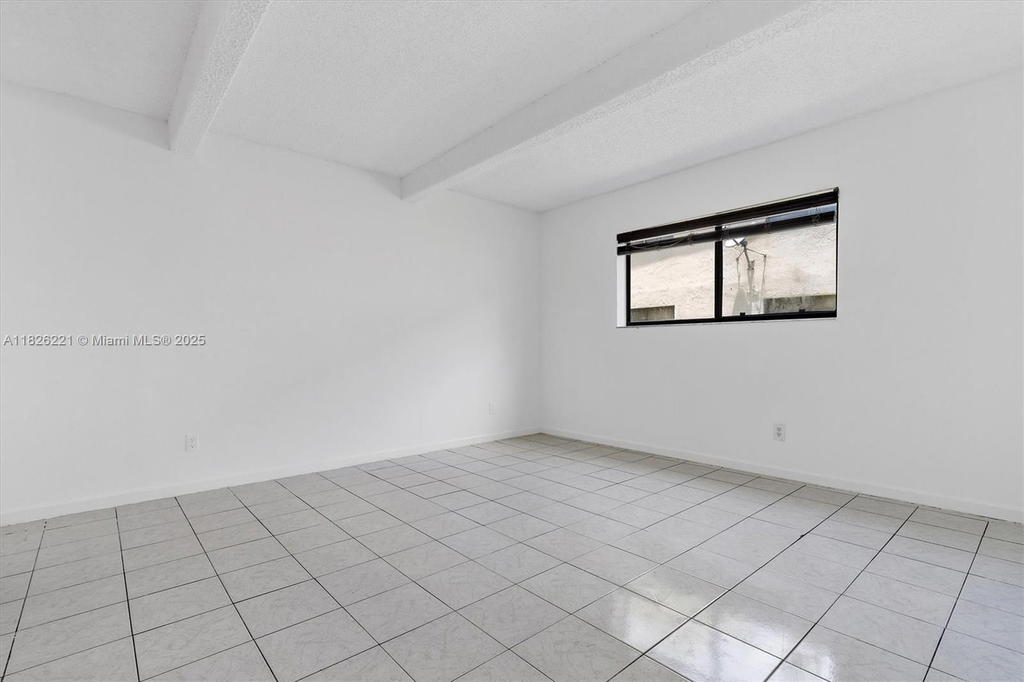 Real estate property located at 1125 Flagler Ave #511, Broward, Village Townhouse-pompano, Pompano Beach, FL
