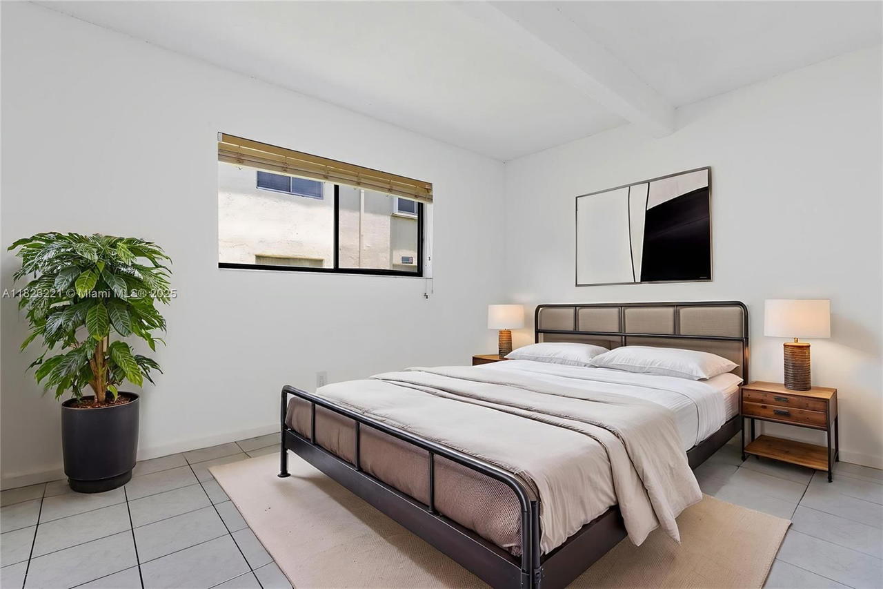 Real estate property located at 1125 Flagler Ave #511, Broward, Village Townhouse-pompano, Pompano Beach, FL
