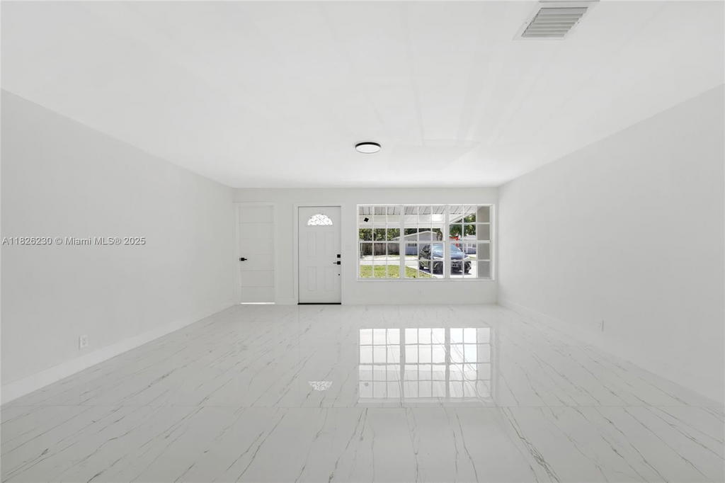 Real estate property located at 6737 27th Ct, Broward, Miramar Sec 3, Miramar, FL