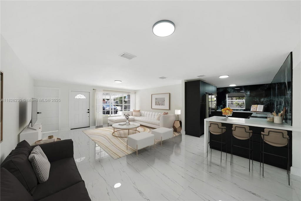 Real estate property located at 6737 27th Ct, Broward, Miramar Sec 3, Miramar, FL