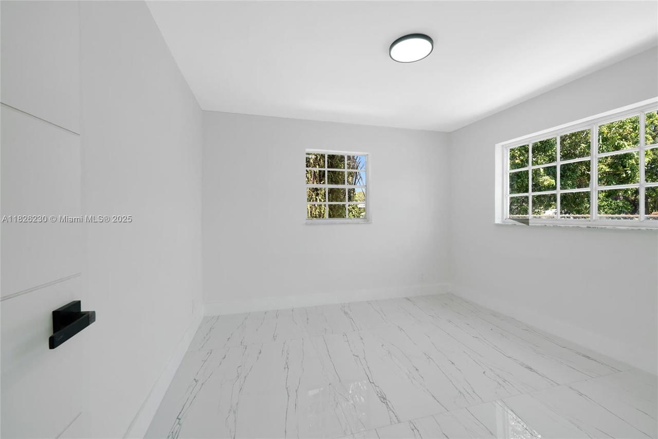 Real estate property located at 6737 27th Ct, Broward, Miramar Sec 3, Miramar, FL