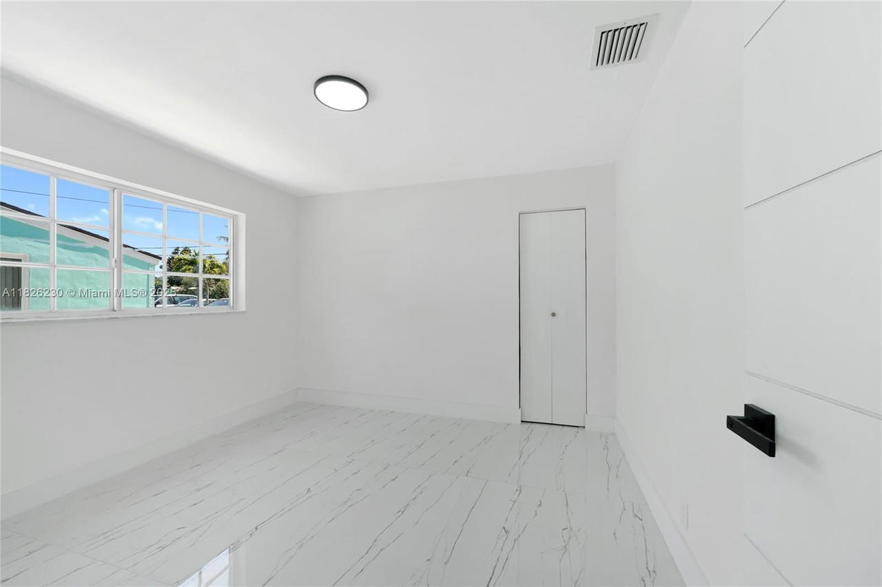 Real estate property located at 6737 27th Ct, Broward, Miramar Sec 3, Miramar, FL