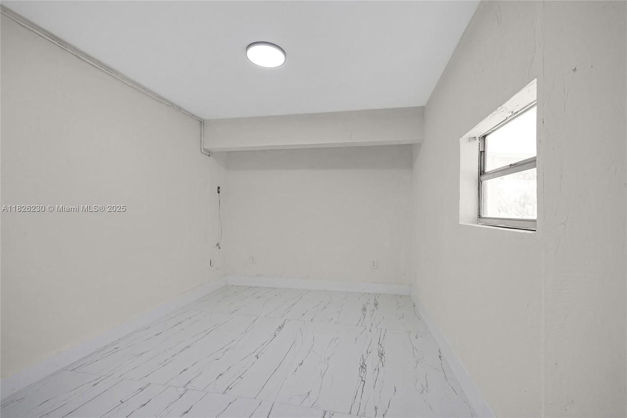 Real estate property located at 6737 27th Ct, Broward, Miramar Sec 3, Miramar, FL