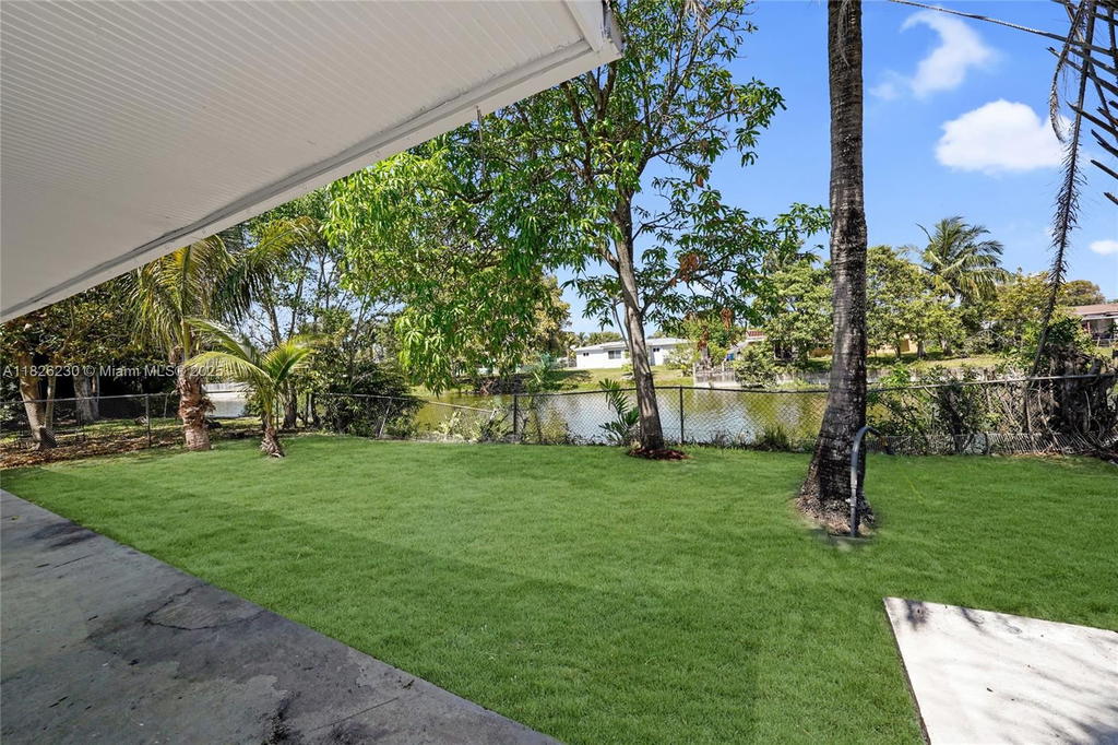 Real estate property located at 6737 27th Ct, Broward, Miramar Sec 3, Miramar, FL