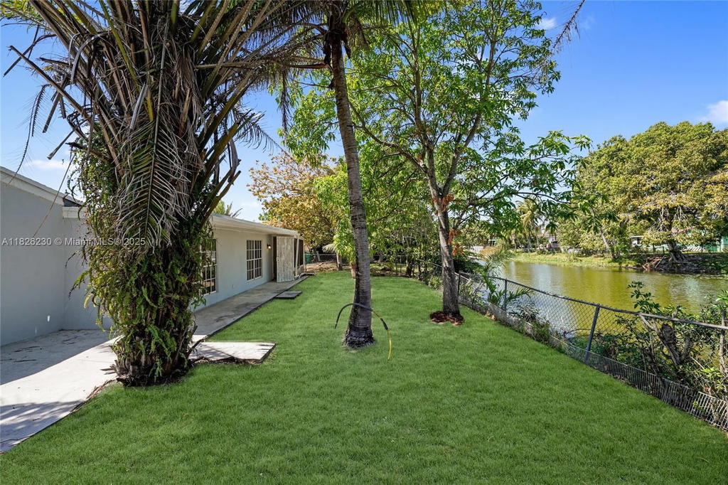 Real estate property located at 6737 27th Ct, Broward, Miramar Sec 3, Miramar, FL