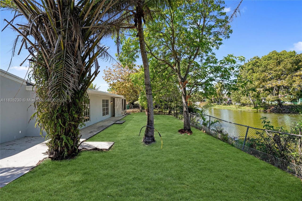 Real estate property located at 6737 27th Ct, Broward, Miramar Sec 3, Miramar, FL