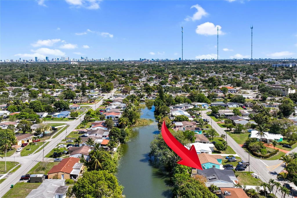 Real estate property located at 6737 27th Ct, Broward, Miramar Sec 3, Miramar, FL