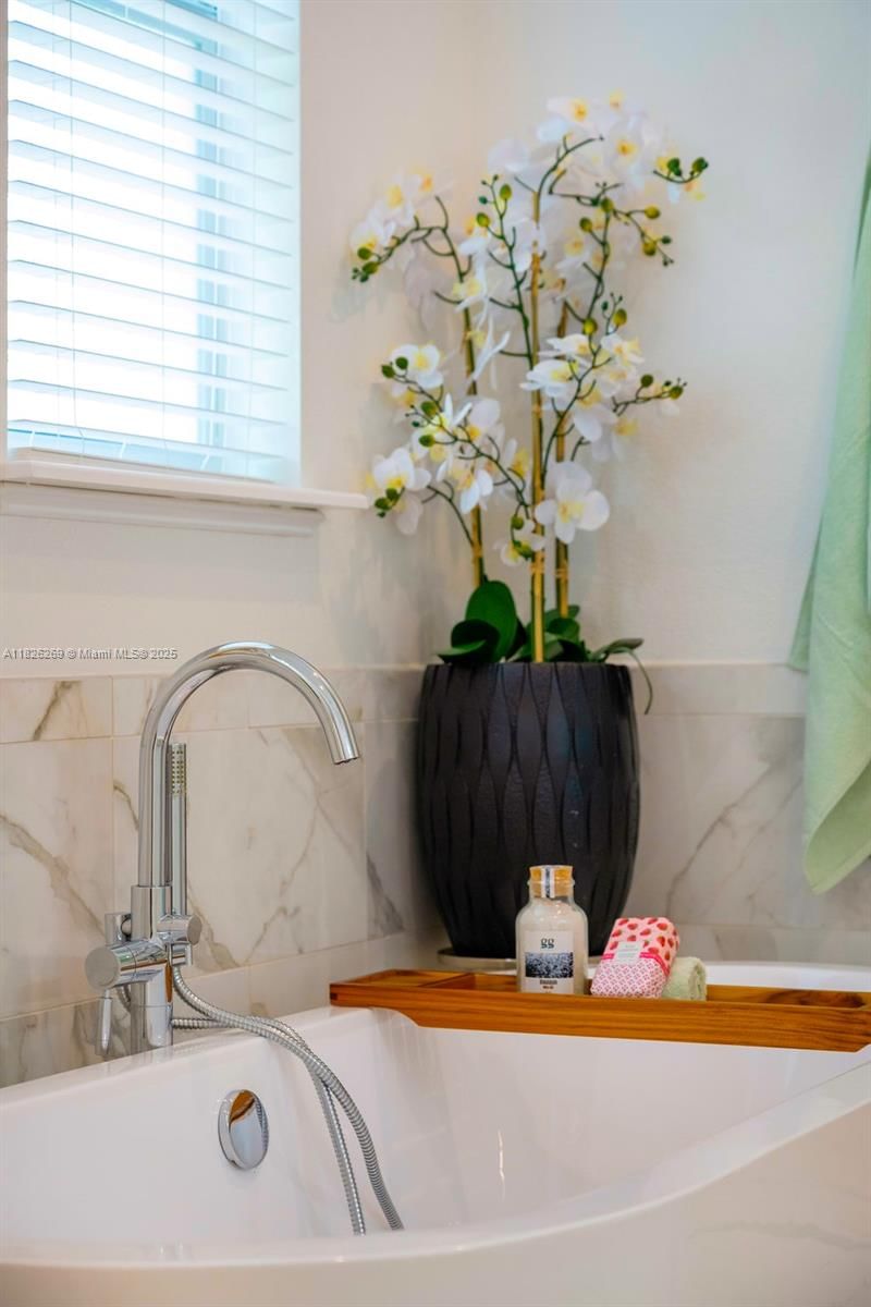 Real estate property located at 2607 Lafayette Ave, Orange, Winter Park Village, Winter Park, FL