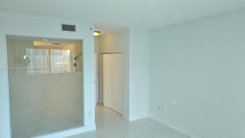 Real estate property located at 90 3rd St #4110, Miami-dade, Ivy Condo, Miami, FL