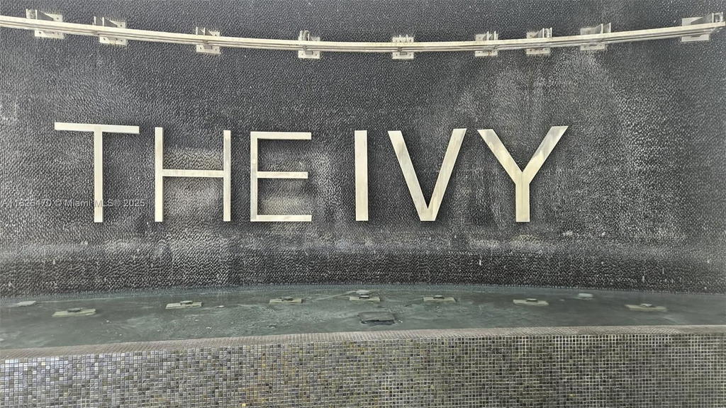 Real estate property located at 90 3rd St #4110, Miami-dade, Ivy Condo, Miami, FL
