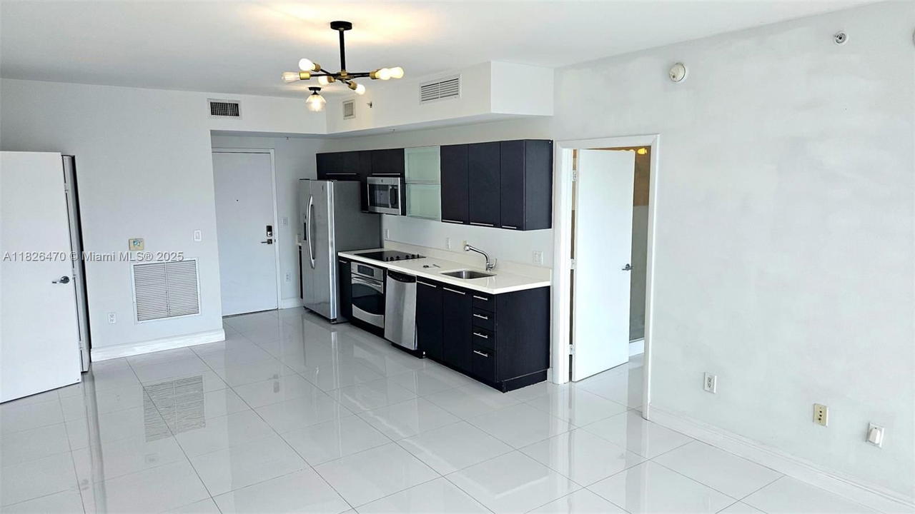 Real estate property located at 90 3rd St #4110, Miami-dade, Ivy Condo, Miami, FL