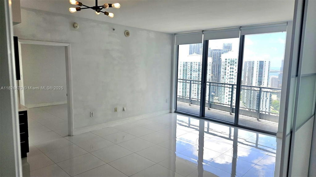Real estate property located at 90 3rd St #4110, Miami-dade, Ivy Condo, Miami, FL