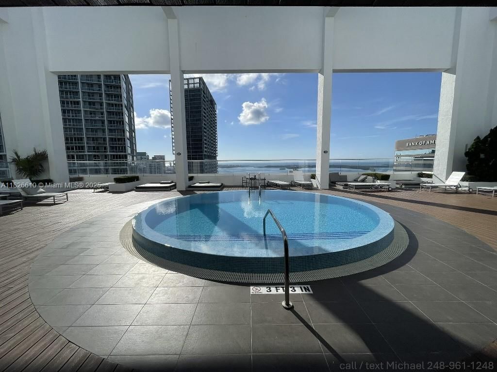 Real estate property located at 500 Brickell Ave #3803, Miami-dade, 500 Brickell East Condo, Miami, FL