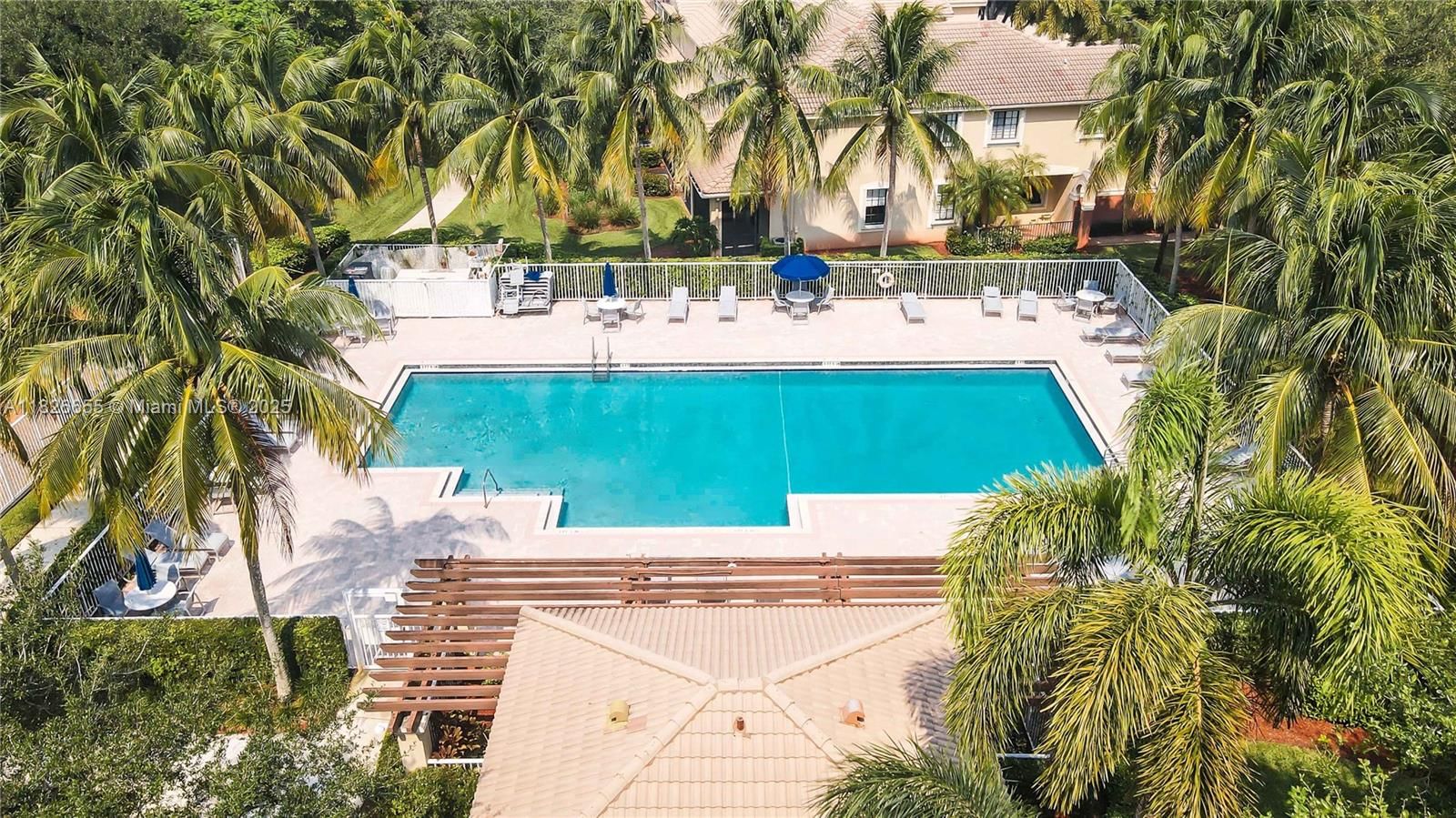 Real estate property located at 3891 Tree Top Dr, Broward, Sector 8 9 & 10 Plat(blks, Weston, FL