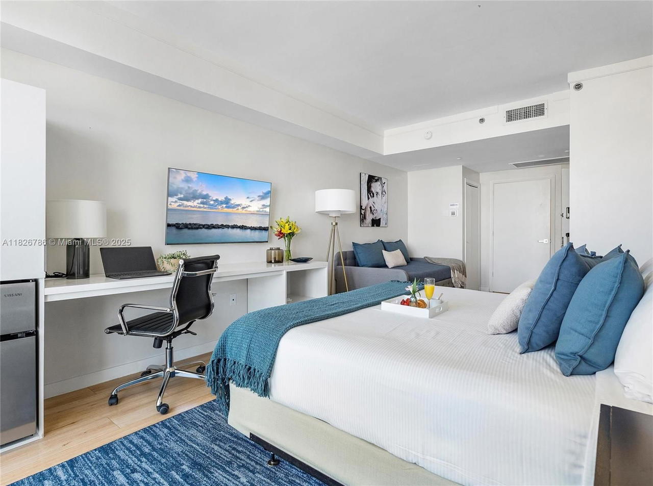 Real estate property located at 2889 Mcfarlane Rd #1908, Miami-dade, Mutiny Park Condo, Miami, FL