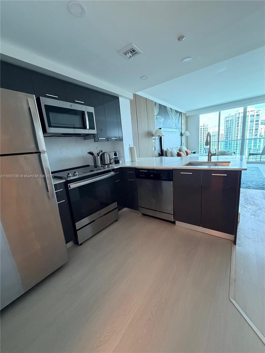 Real estate property located at 2889 Mcfarlane Rd #1908, Miami-dade, Mutiny Park Condo, Miami, FL