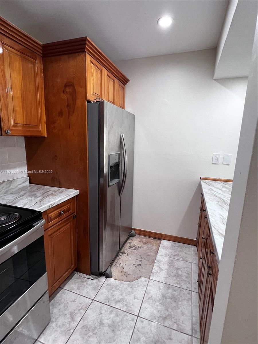 Real estate property located at 10511 108th Ave #181, Miami-dade, Kendallwood Villas Condo, Miami, FL