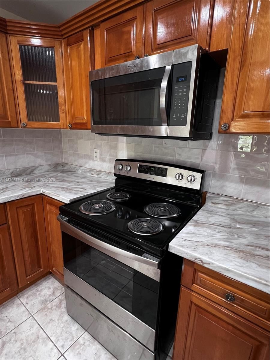 Real estate property located at 10511 108th Ave #181, Miami-dade, Kendallwood Villas Condo, Miami, FL