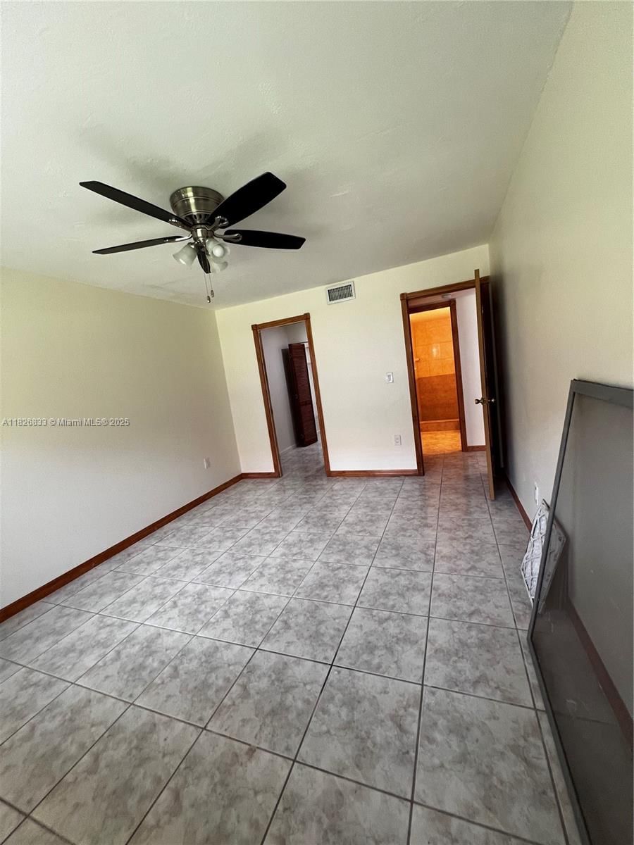 Real estate property located at 10511 108th Ave #181, Miami-dade, Kendallwood Villas Condo, Miami, FL