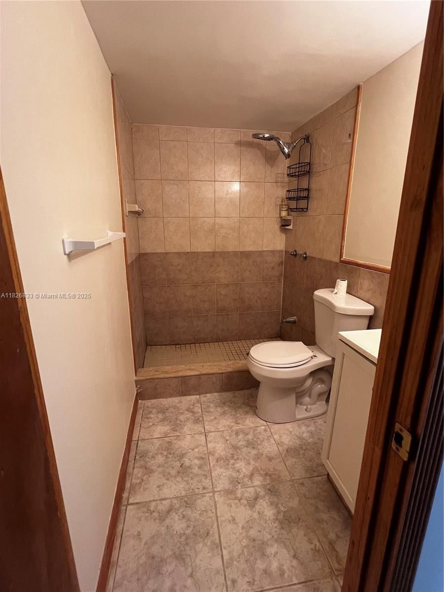 Real estate property located at 10511 108th Ave #181, Miami-dade, Kendallwood Villas Condo, Miami, FL