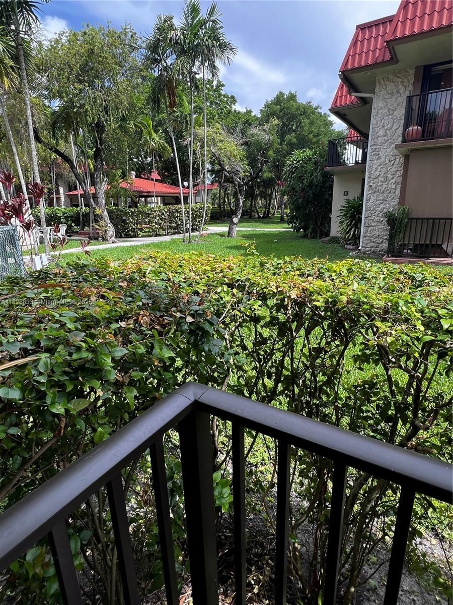 Real estate property located at 10511 108th Ave #181, Miami-dade, Kendallwood Villas Condo, Miami, FL