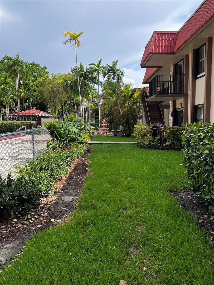 Real estate property located at 10511 108th Ave #181, Miami-dade, Kendallwood Villas Condo, Miami, FL