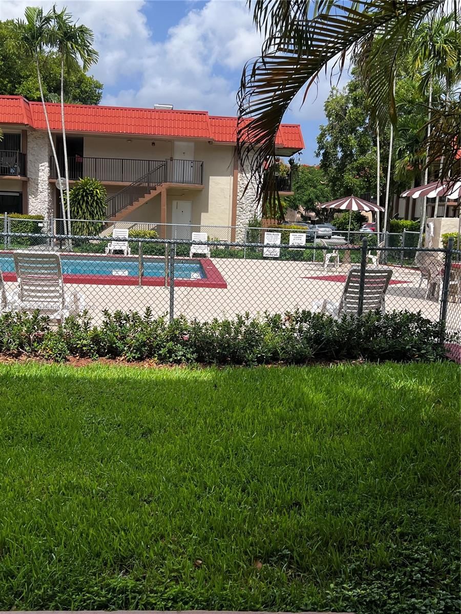 Real estate property located at 10511 108th Ave #181, Miami-dade, Kendallwood Villas Condo, Miami, FL